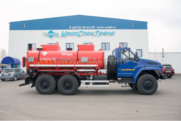 Автотопливозаправщик АТЗ-11-2 УСТ-5453 на шасси Урал NEXT 4320-6951-74