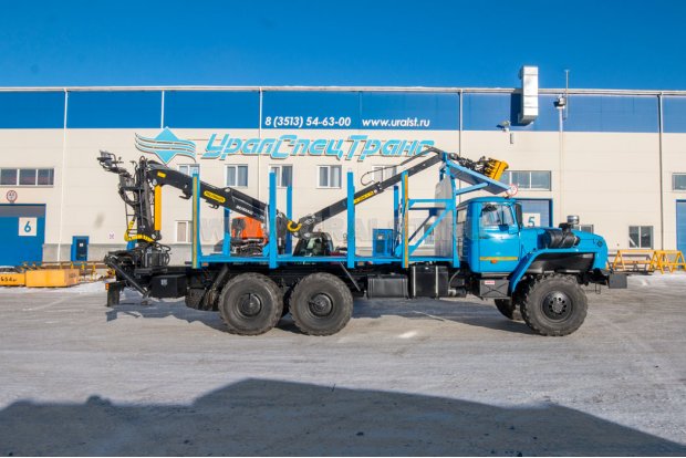 Сортиментовоз с манипулятором VM10L74 УСТ 5453 Урал 4320-60Е5