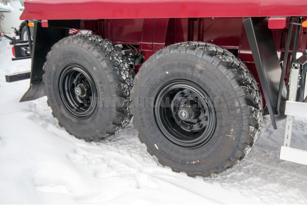 Оси полуприцепа