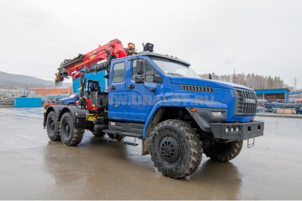 Седельный тягач с КМУ ИТ-200 (тросовый, люлька, бур) УСТ 5453 Урал NEXT 4320-6981-74, сдв. к.