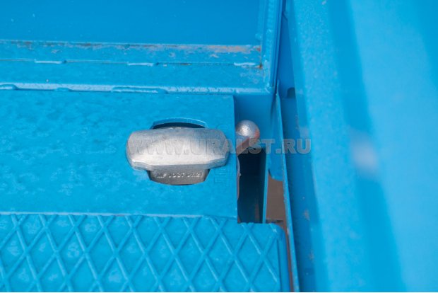 Замок крепления контейнера