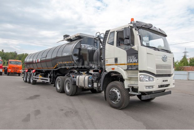 Полуприцеп цистерна битумовоз ППЦБ 38ТК-32 BPW + Седельный тягач FAW 3250 (6х6)