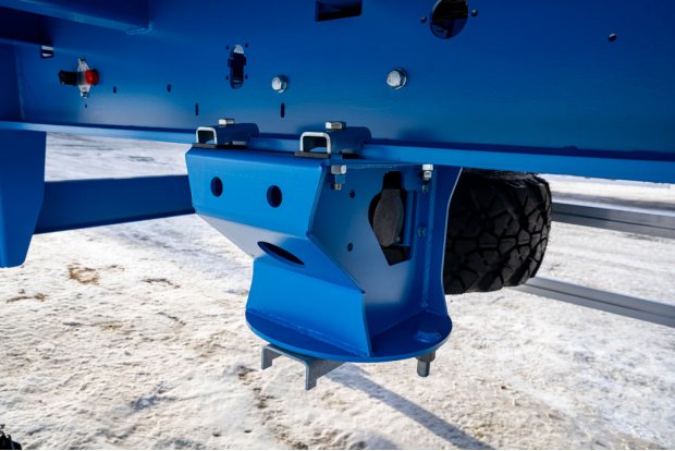 Крепление для второго запасного колеса