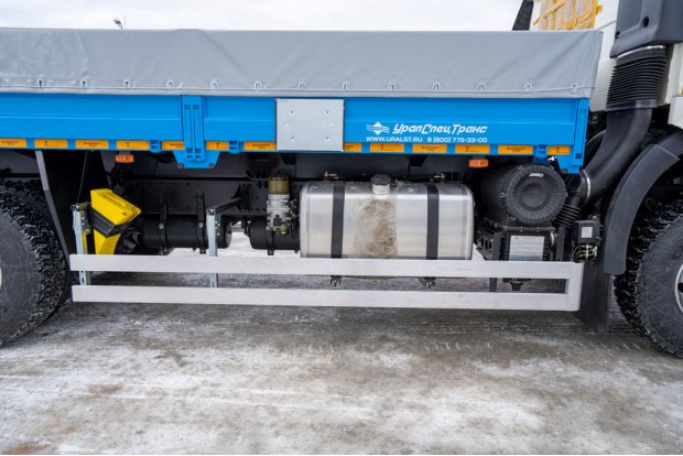 Боковая защита