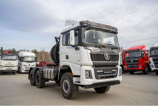 Седельный тягач УСТ 5453 SHACMAN (ШАКМАН) SX42586V385 (6х6), шины 14R20, ССУ 1630 ДОПОГ