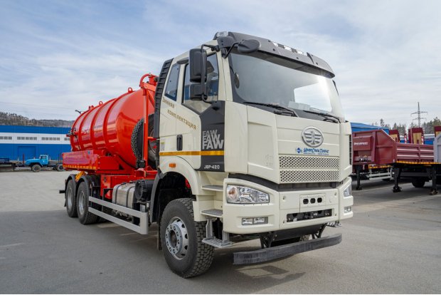 Автоцистерна вакуумная МВС 15-ОД ВК-6М УСТ 5453 FAW 3250 (6х4) КБ 4800