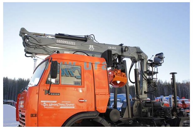 Седельный тягач Камаз с КМУ СФ-85С