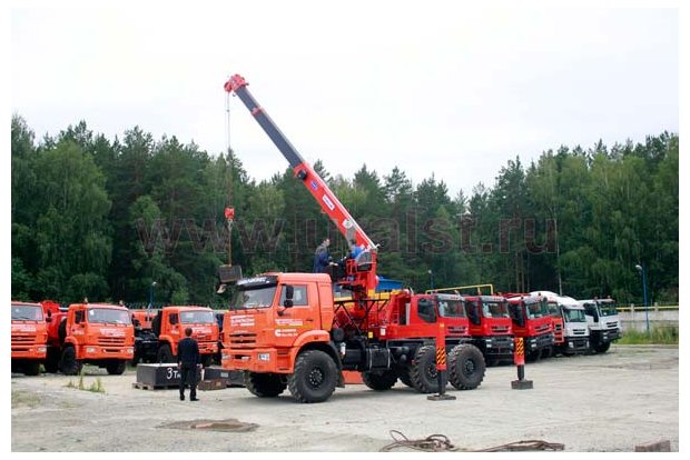 Автомобиль-тягач Камаз с КМУ Kanglim KS1256G-II