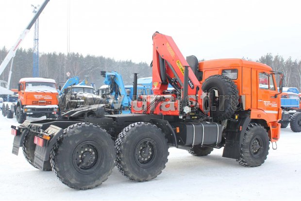 Седельный тягач Камаз с КМУ Palfinger