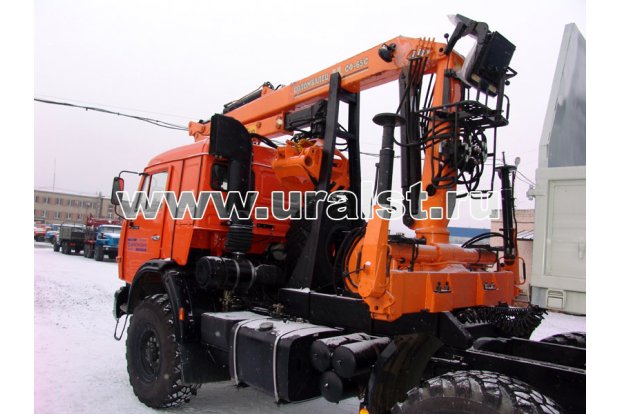 СЕДЕЛЬНЫЙ ТЯГАЧ КАМАЗ 53504-6030-46