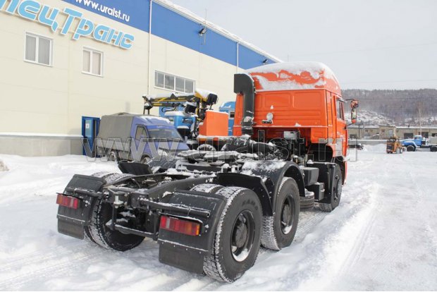 Седельный тягач Камаз