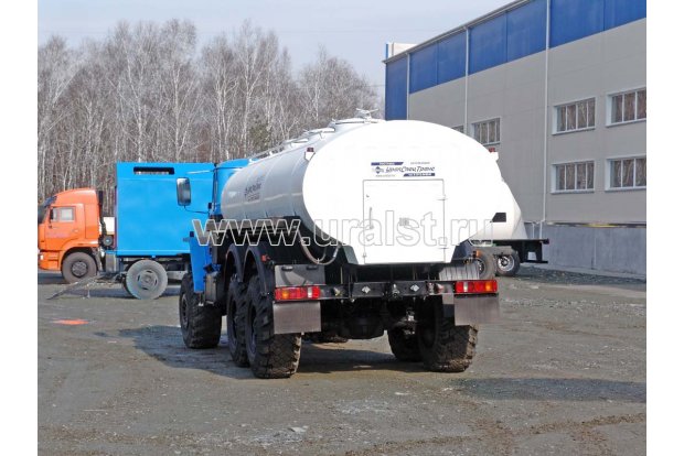 АВТОЦИСТЕРНА АЦПТ-10