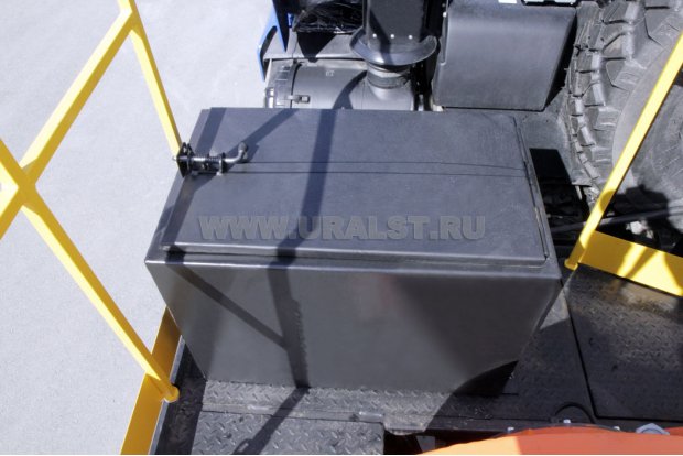 Установка для кислотной обработки скважин СИН-32