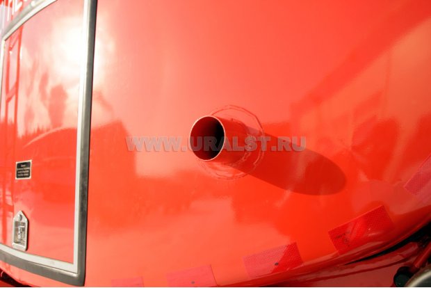 Паровые трубы с выводами назад