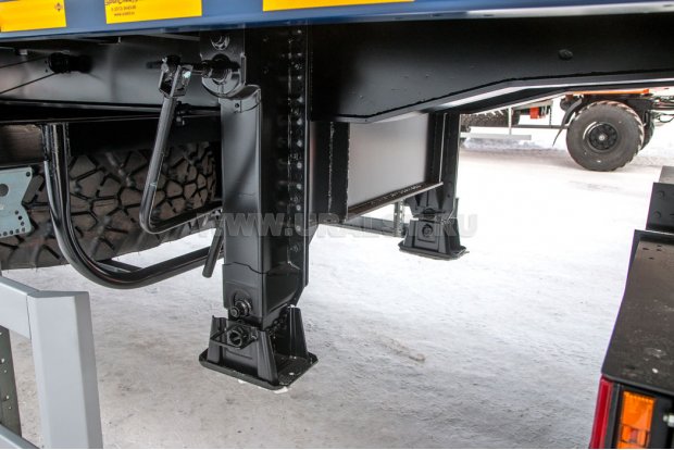 Стояночная опора