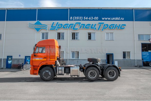 Седельный тягач Камаз