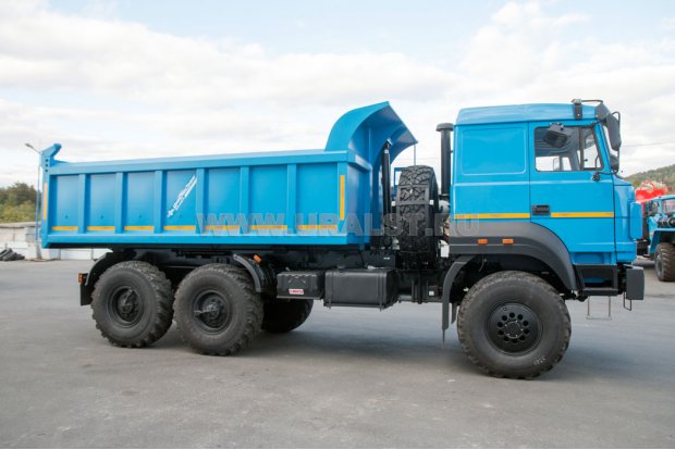Самосвал Урал 5557-82Е5 с задней разгрузкой