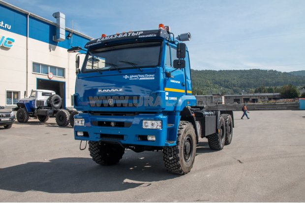 Седельный тягач Камаз 65225RT  УСТ-5453