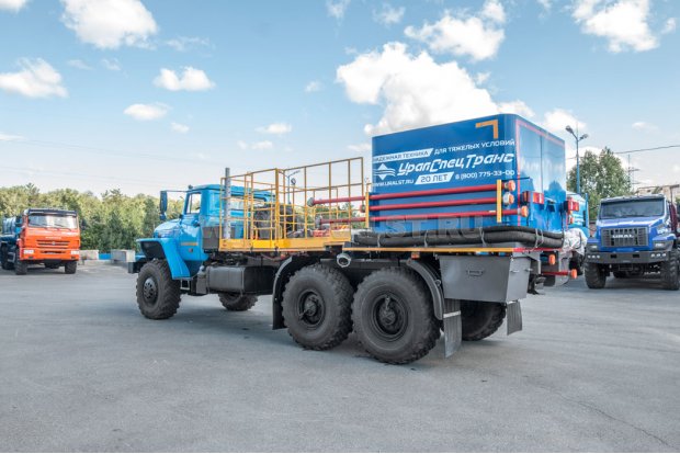 Установка насосная для цементирования скважин СИН35 Урал 4320-60Е5, без ВПБ