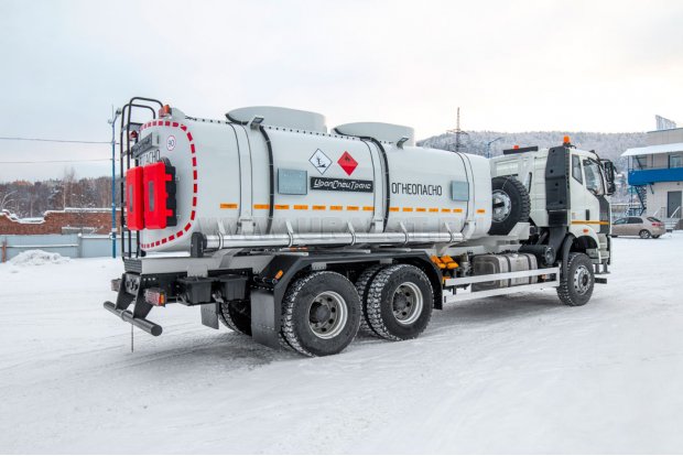 Автотопливозаправщик АТЗ 18-2 УСТ 5453 FAW 3250 (6х4) КБ 4800 ДОПОГ на лентах