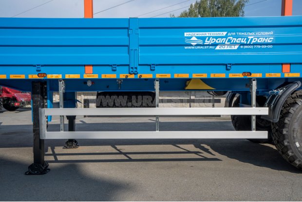 Боковая защита