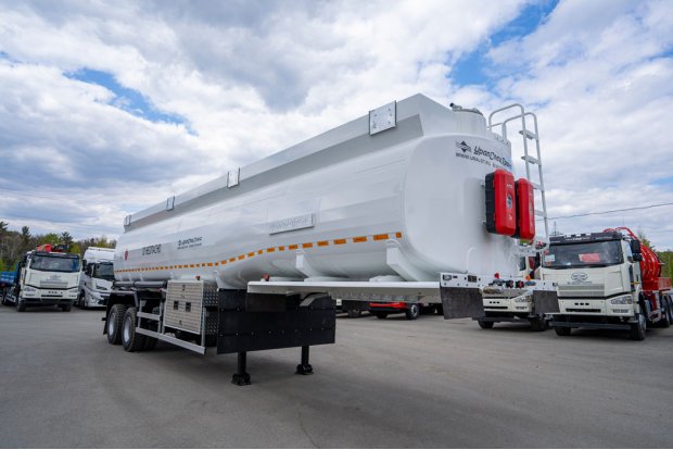 Полуприцеп цистерна ППЦ 42-24Д-4 УСТ 9465 5 мм ССУ 1500 (колымбак)