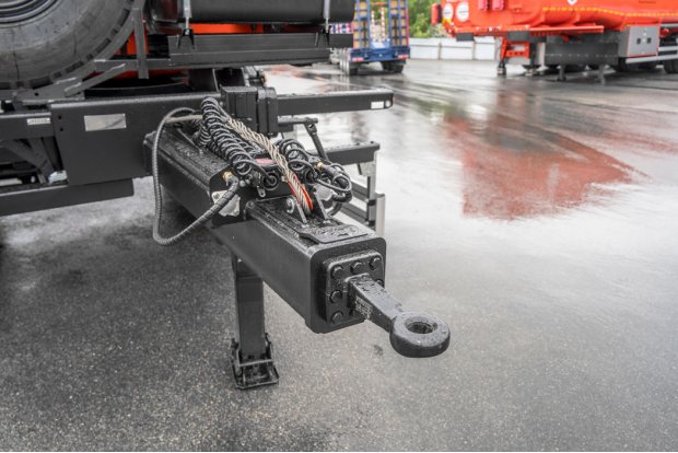 Дышло прицепа