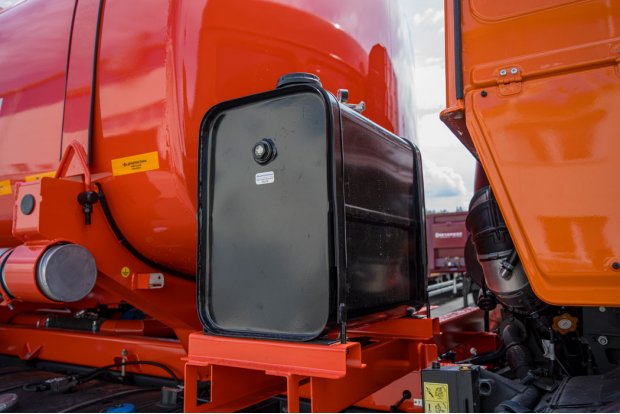 Гидробак системы