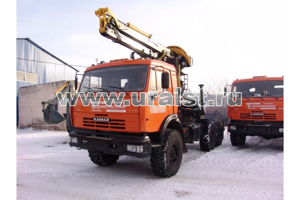 седельный тягач