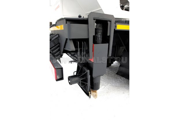 Опоры автокрана Челябинец КС-45721