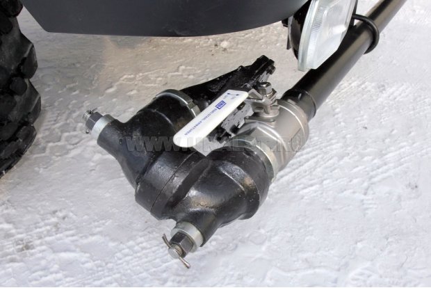 Передняя поливомоечная рейка