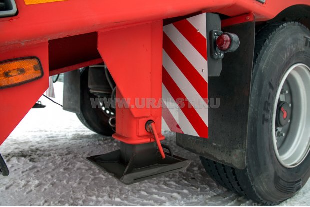 Опорное устройство для погрузки