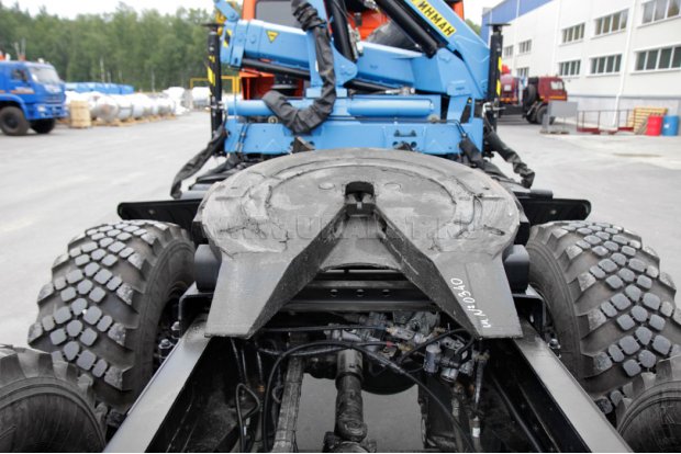 Седельно-сцепное устройство