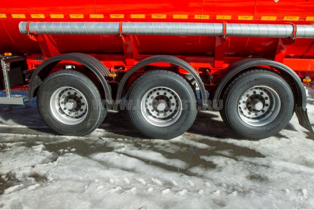 Оси полуприцепа