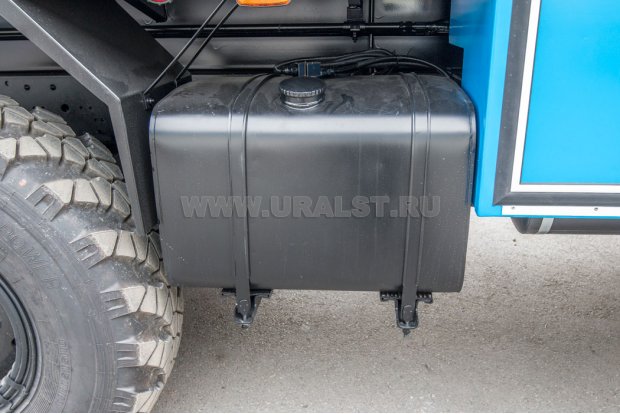 Бак топливный