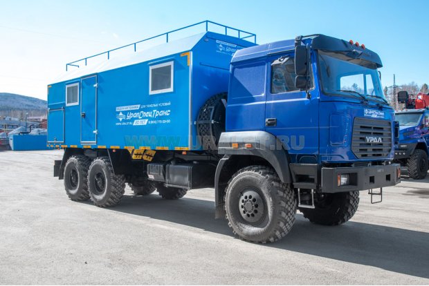 Лаборатория связи УСТ 5453 Урал 4320-82Е5 сп.м.