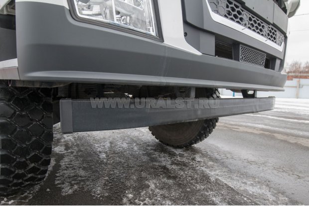 Передняя противоподкатная балка