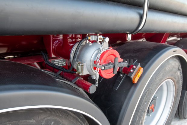 Компенсационный клапан