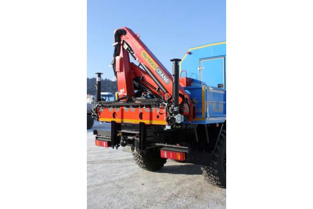 Автофургон с КМУ