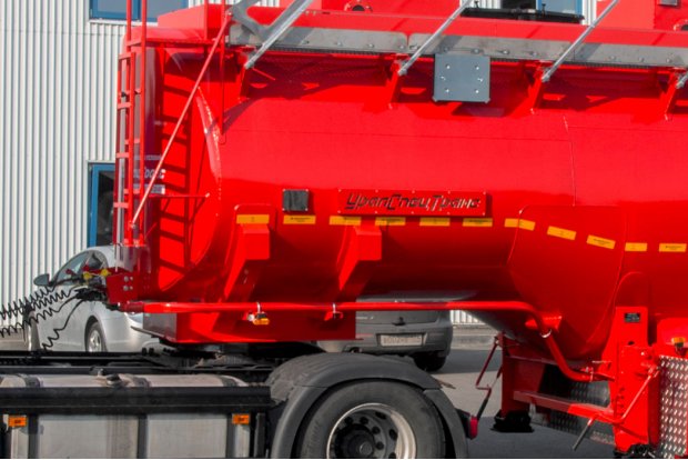 Шкворневой узел