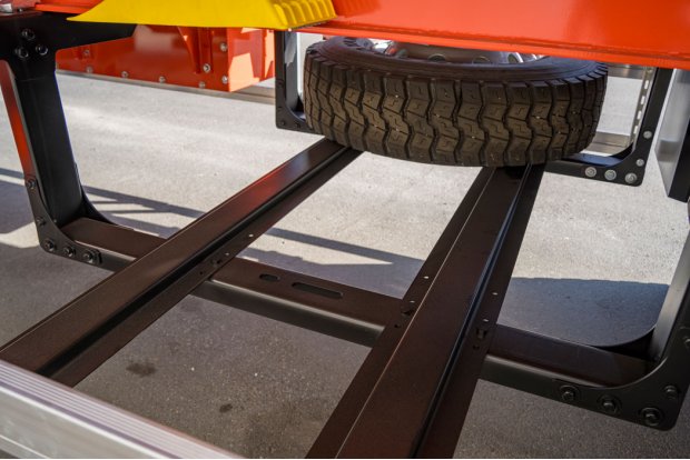 Место под ДЗК тягача