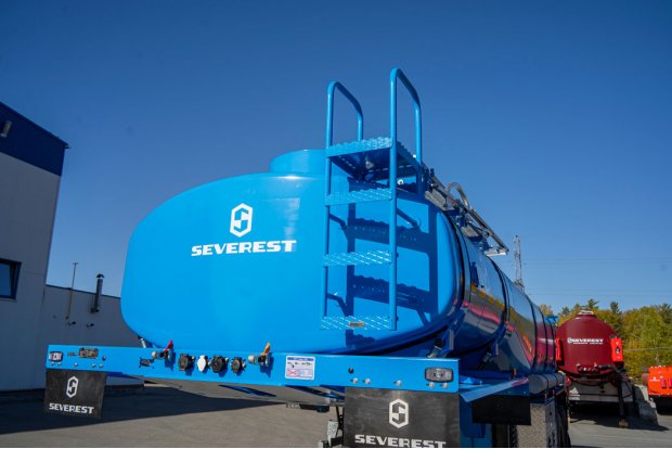 Лестница на площадку обслуживания цистерны