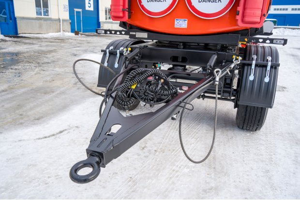 Дышло прицепа