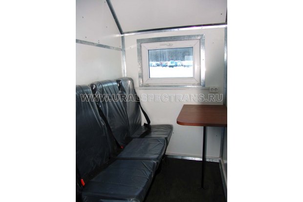 Пассажирские сиденья