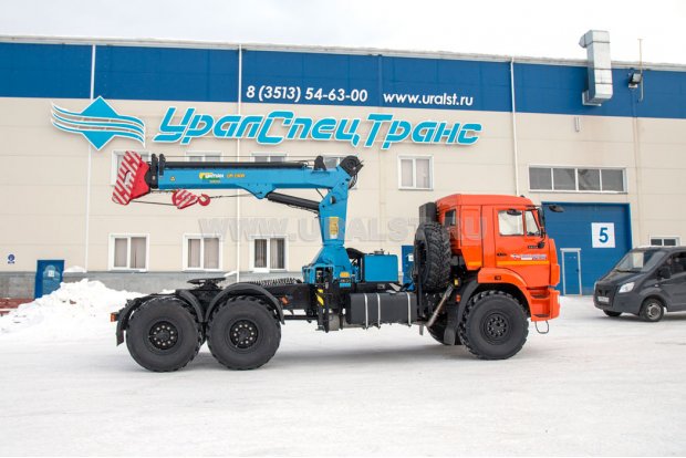 Тягач Камаз с КМУ ИМ-240А