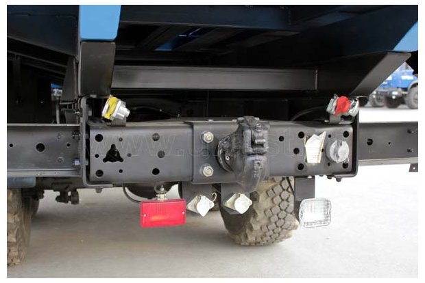 Автомобиль бортовой с КМУ ИМ-150