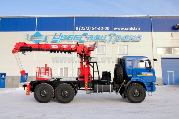 Седельный тягач Камаз с манипулятором SamYang HTS 2076