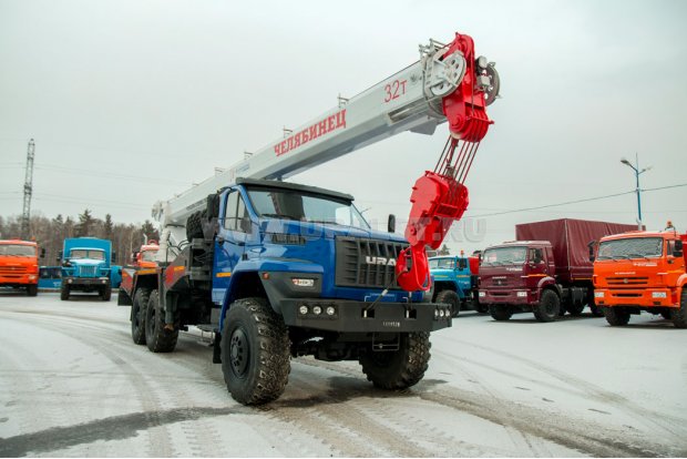 Автокран Урал КС-55733