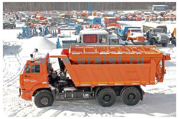 Машина комбинированная уборочная МД-651