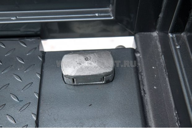 Фитинги контейнеровозные